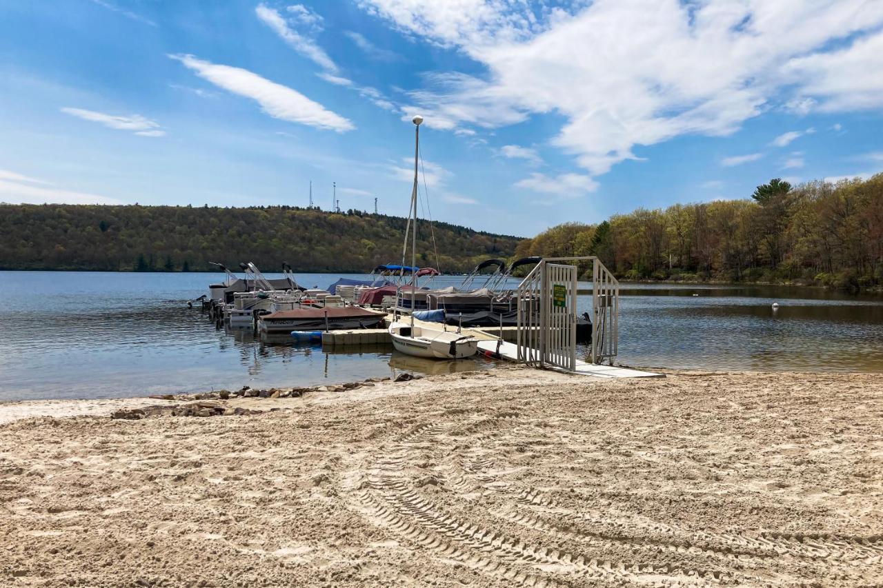 6 Fieldstone Ct Villa Lake Harmony Buitenkant foto