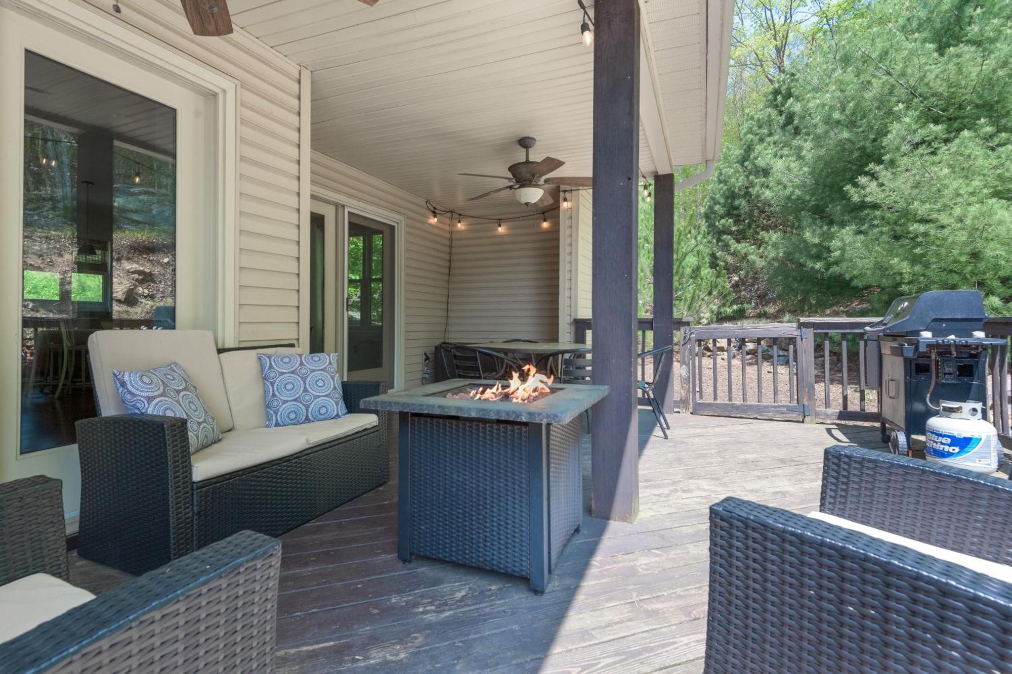 6 Fieldstone Ct Villa Lake Harmony Buitenkant foto